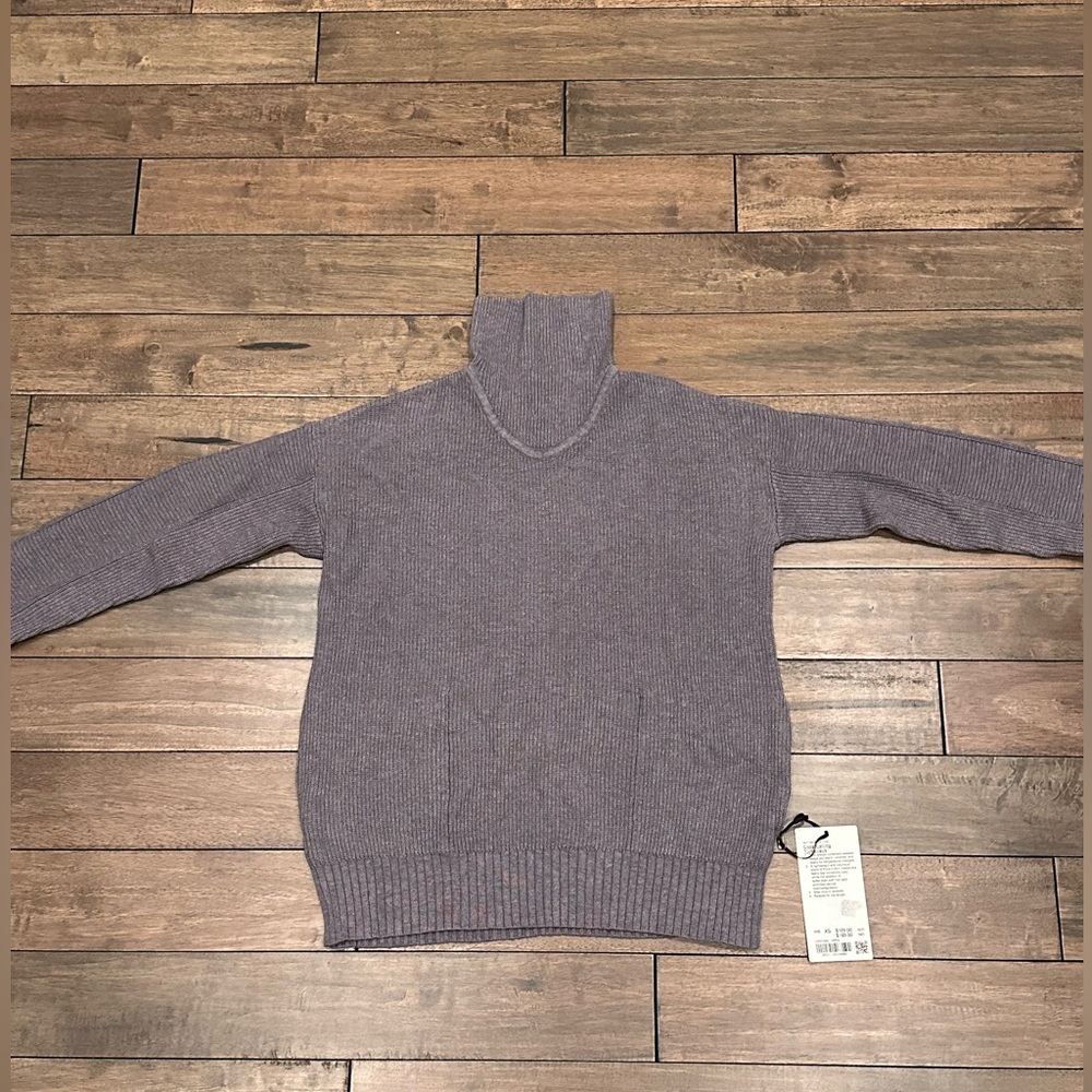 Lululemon Lavender Cozy Calling Turtleneck Extra Small